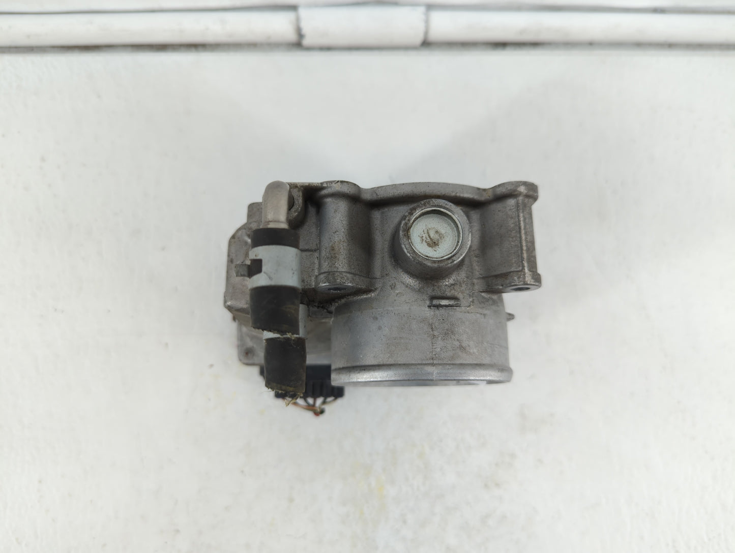 2014-2019 Nissan Rogue Throttle Body P/N:3TA60-01 C 3TA60-01 B, 3TA60-01 A Fits Fits 2013 2014 2015 2016 2017 2018 2019 OEM 