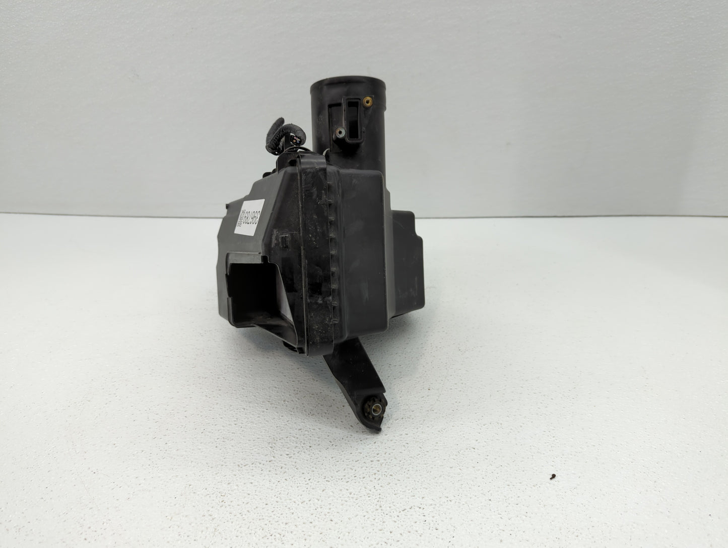 2016 Nissan Rogue Air Cleaner Intake-duct Hose Tube - Oemusedautoparts1.com