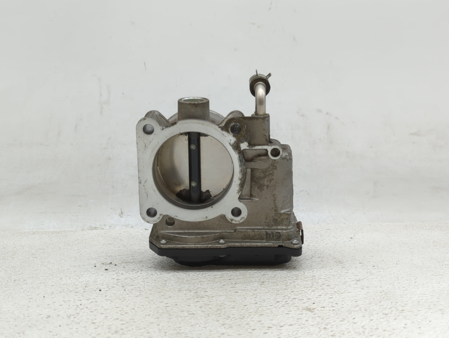 2014-2019 Nissan Rogue Throttle Body P/N:3TA60-01 C 3TA60-01 B, 3TA60-01 A Fits Fits 2013 2014 2015 2016 2017 2018 2019 OEM 