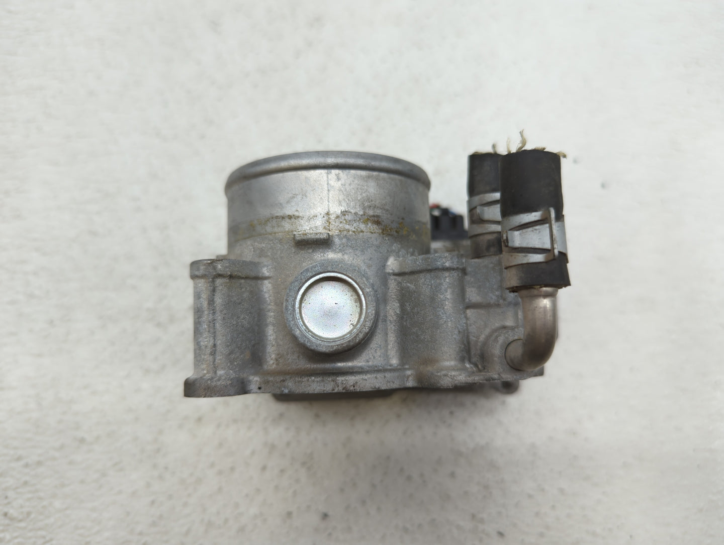 2014-2019 Nissan Rogue Throttle Body P/N:3TA60-01 C 3TA60-01 B, 3TA60-01 A Fits Fits 2013 2014 2015 2016 2017 2018 2019 OEM 