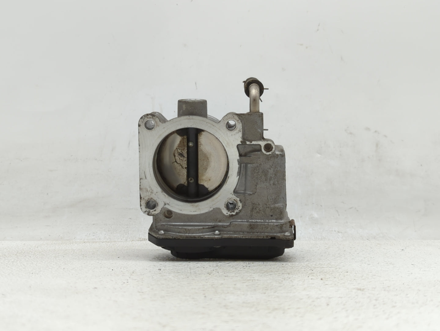 2014-2019 Nissan Rogue Throttle Body P/N:3TA60-01 C 3TA60-01 B, 3TA60-01 A Fits Fits 2013 2014 2015 2016 2017 2018 2019 OEM 