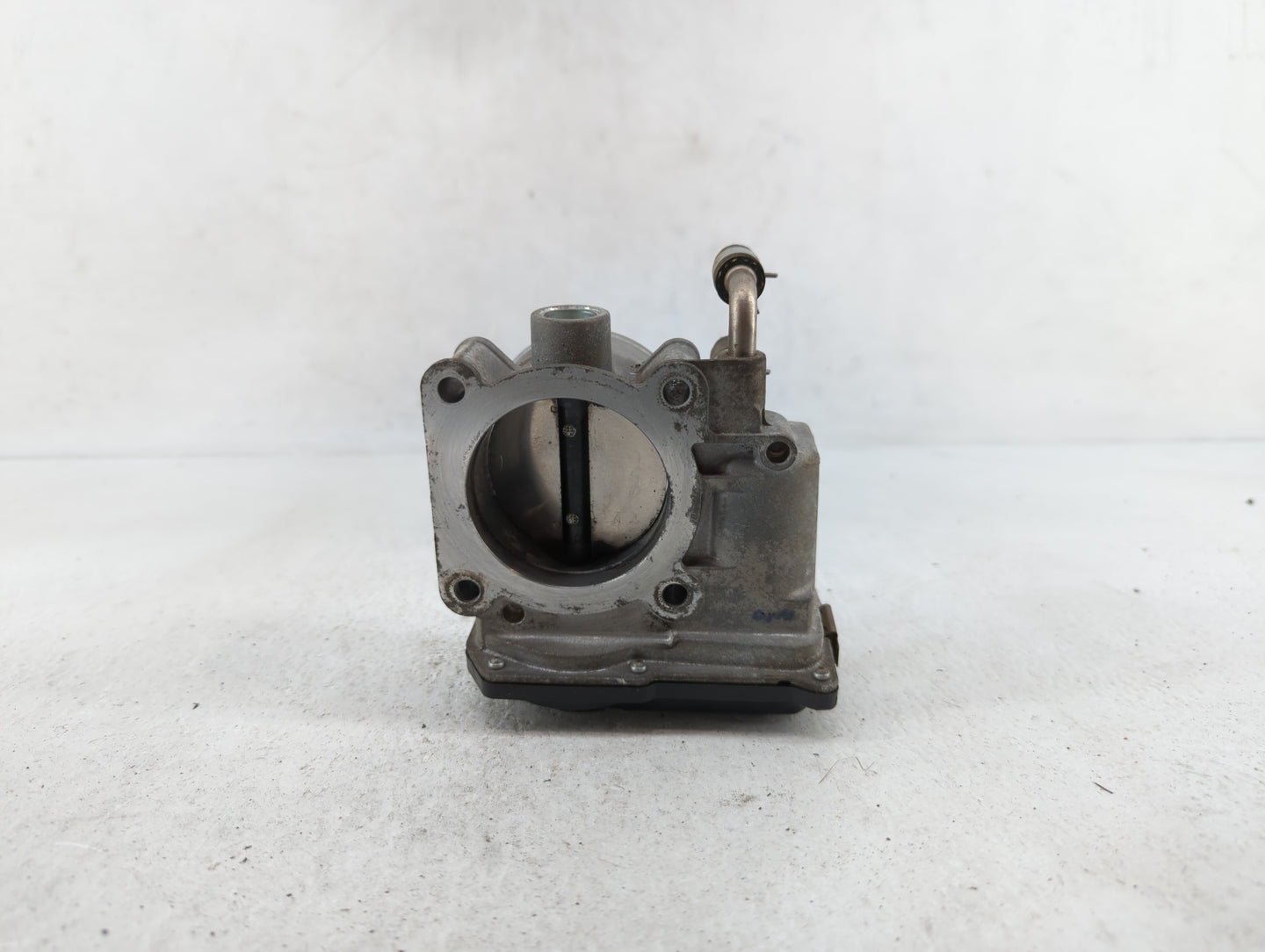 2014-2019 Nissan Rogue Throttle Body P/N:3TA60-01 C 3TA60-01 B, 3TA60-01 A Fits Fits 2013 2014 2015 2016 2017 2018 2019 OEM 
