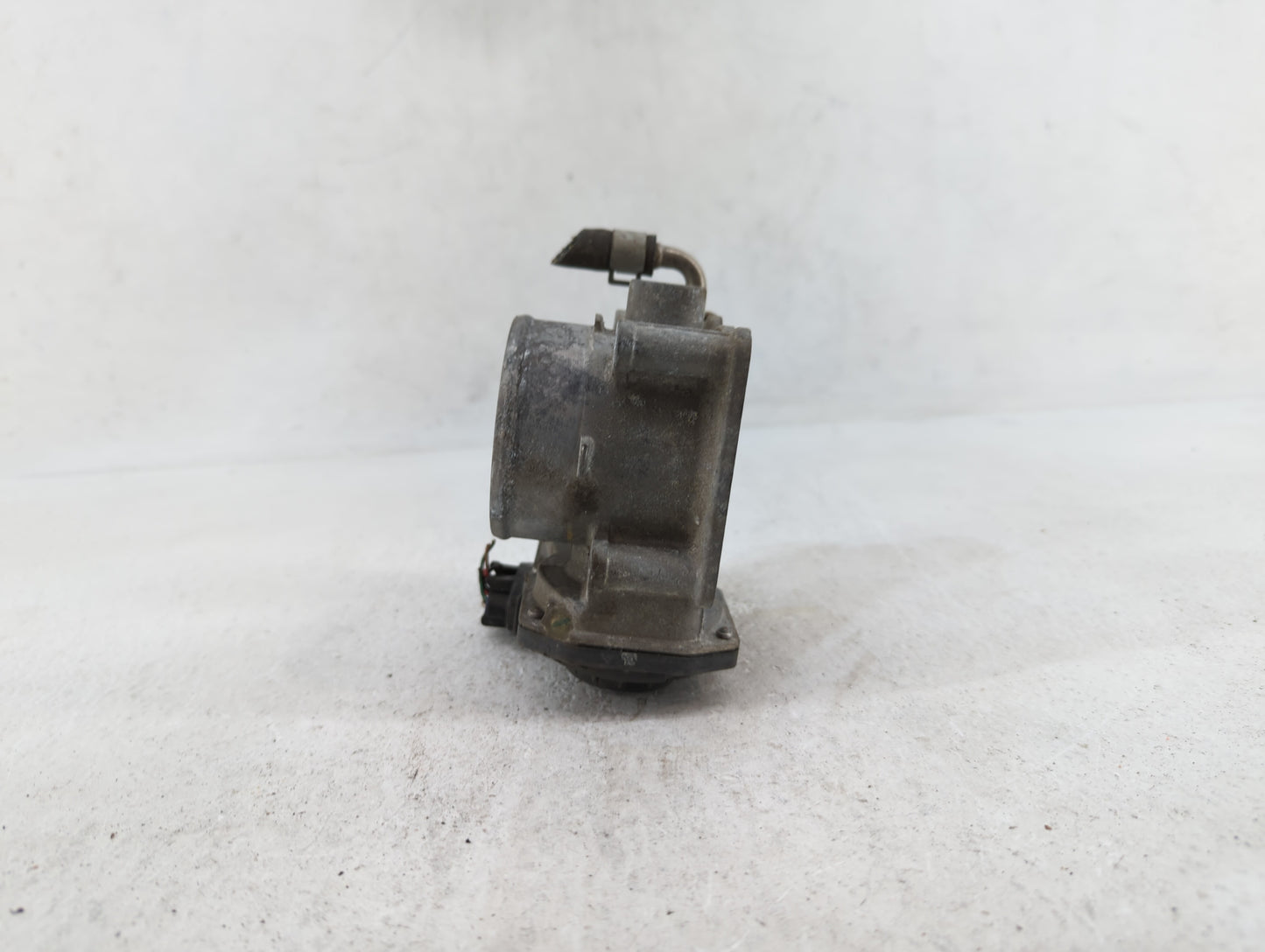 2014-2019 Nissan Rogue Throttle Body P/N:3TA60-01 C 3TA60-01 B, 3TA60-01 A Fits Fits 2013 2014 2015 2016 2017 2018 2019 OEM 
