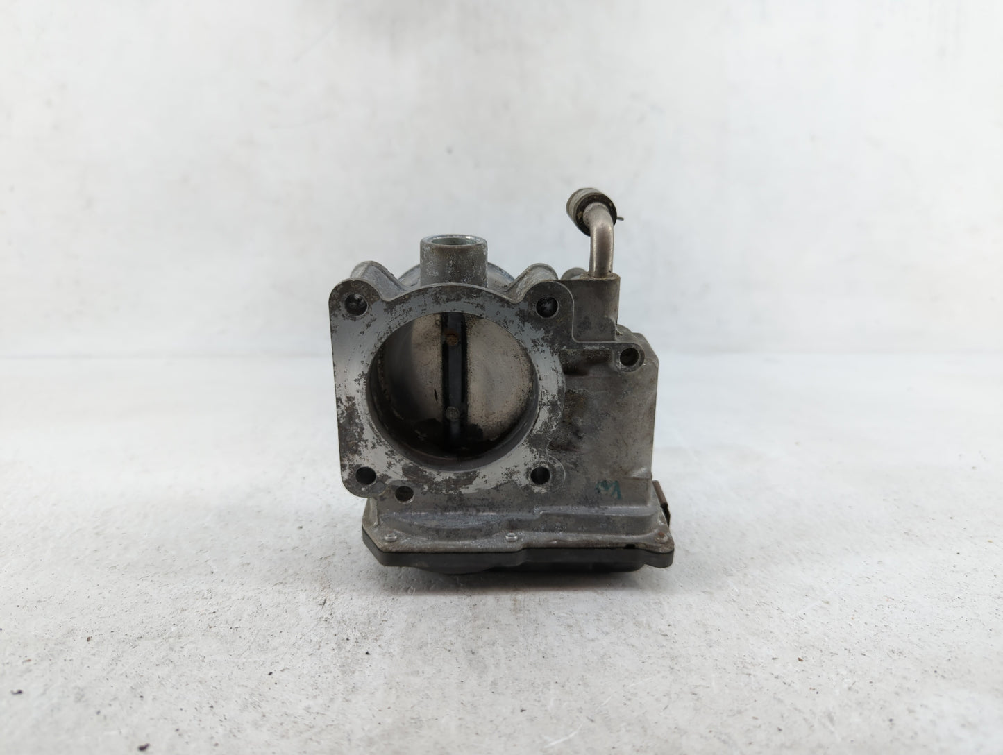 2014-2019 Nissan Rogue Throttle Body P/N:3TA60-01 C 3TA60-01 B, 3TA60-01 A Fits Fits 2013 2014 2015 2016 2017 2018 2019 OEM 