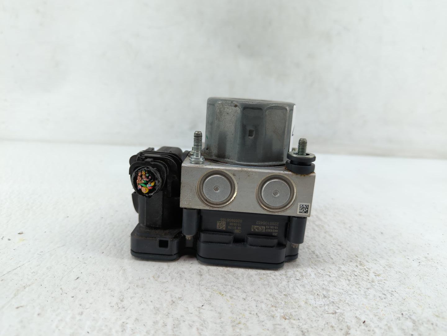 2015-2016 Nissan Rogue ABS Pump Control Module Replacement P/N:47660 5HA0A 47660 5HA1A Fits Fits 2015 2016 OEM Used Auto Par