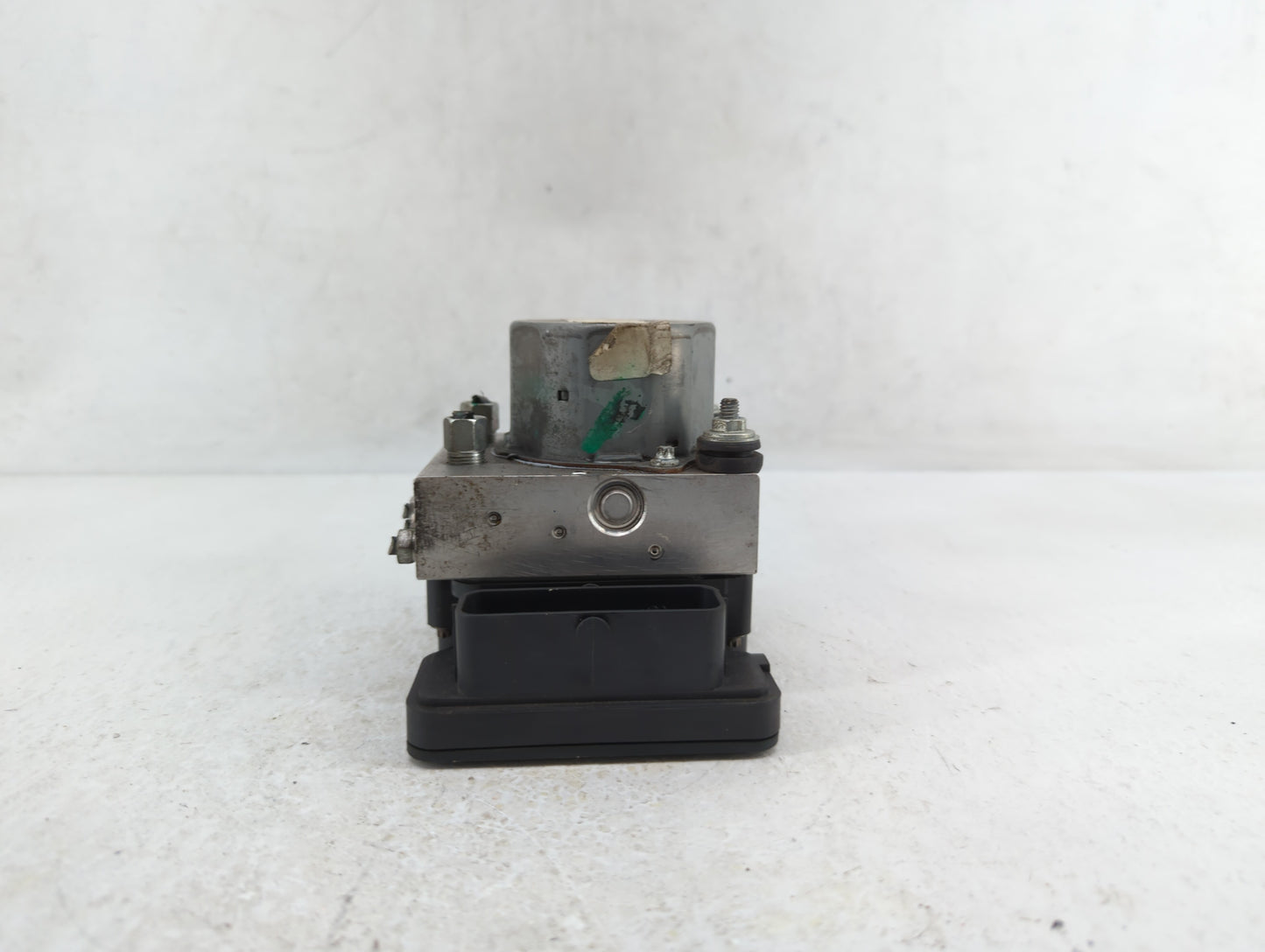2016 Nissan Rogue ABS Pump Control Module Replacement P/N:47660 9TB0C 47660 9TB0A Fits OEM Used Auto Parts - Oemusedautopart