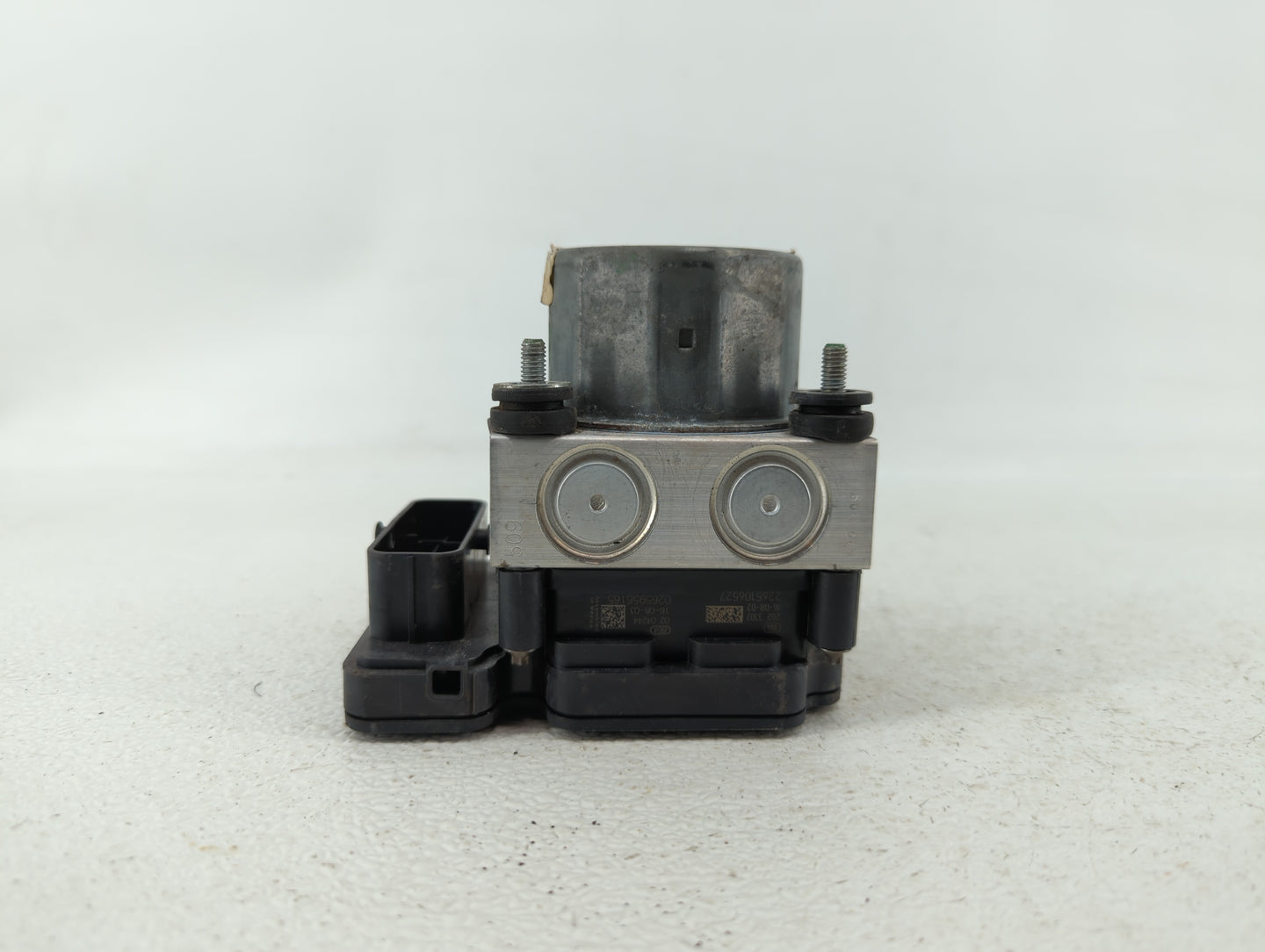 2016 Nissan Rogue ABS Pump Control Module Replacement P/N:47660-9TB0B Fits OEM Used Auto Parts - Oemusedautoparts1.com