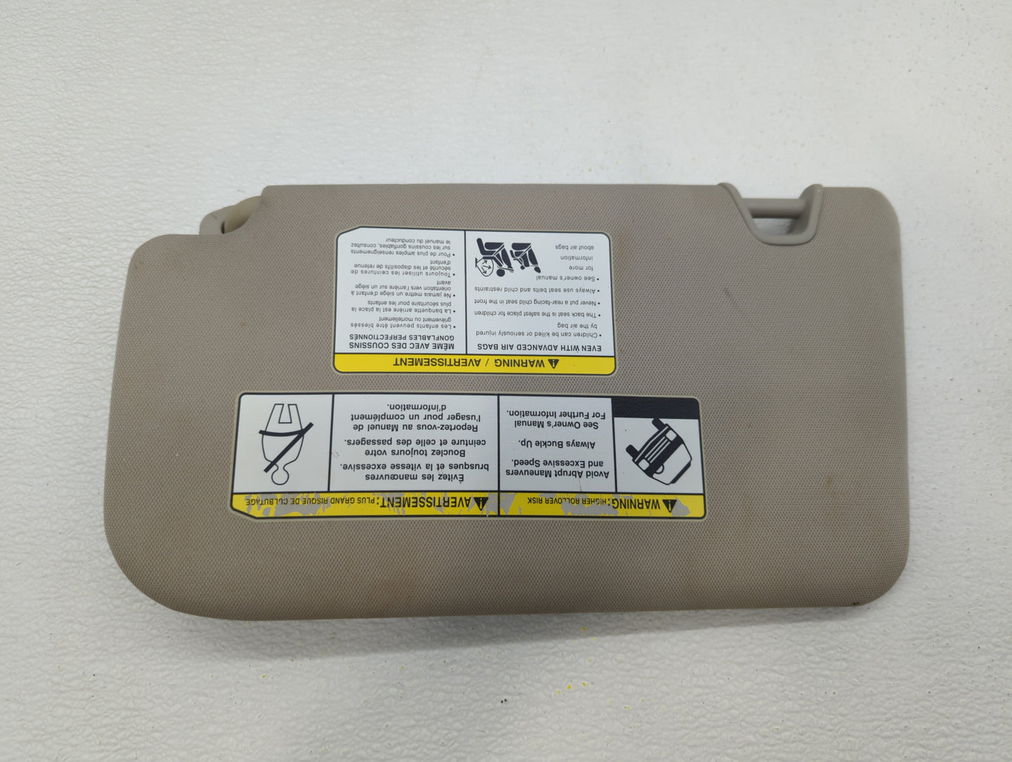 2014-2017 Nissan Rogue Sun Visor Shade Replacement Passenger Right Mirror Fits Fits 2014 2015 2016 2017 OEM Used Auto Parts 