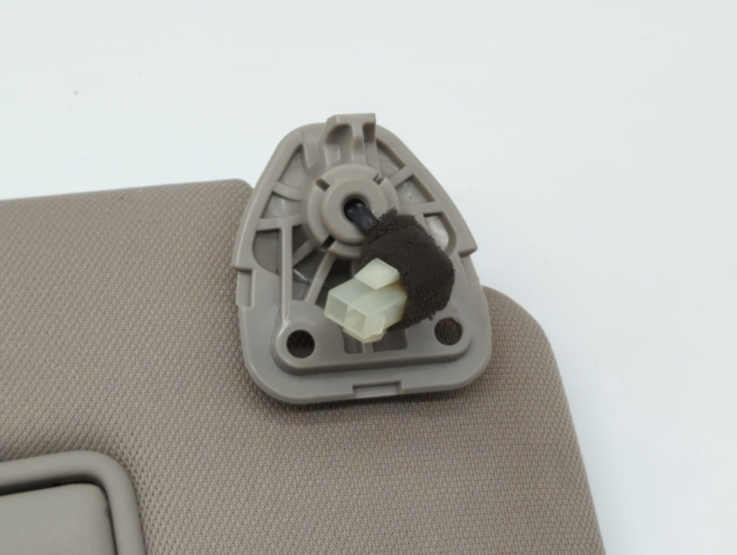 2014-2017 Nissan Rogue Sun Visor Shade Replacement Passenger Right Mirror Fits Fits 2014 2015 2016 2017 OEM Used Auto Parts 