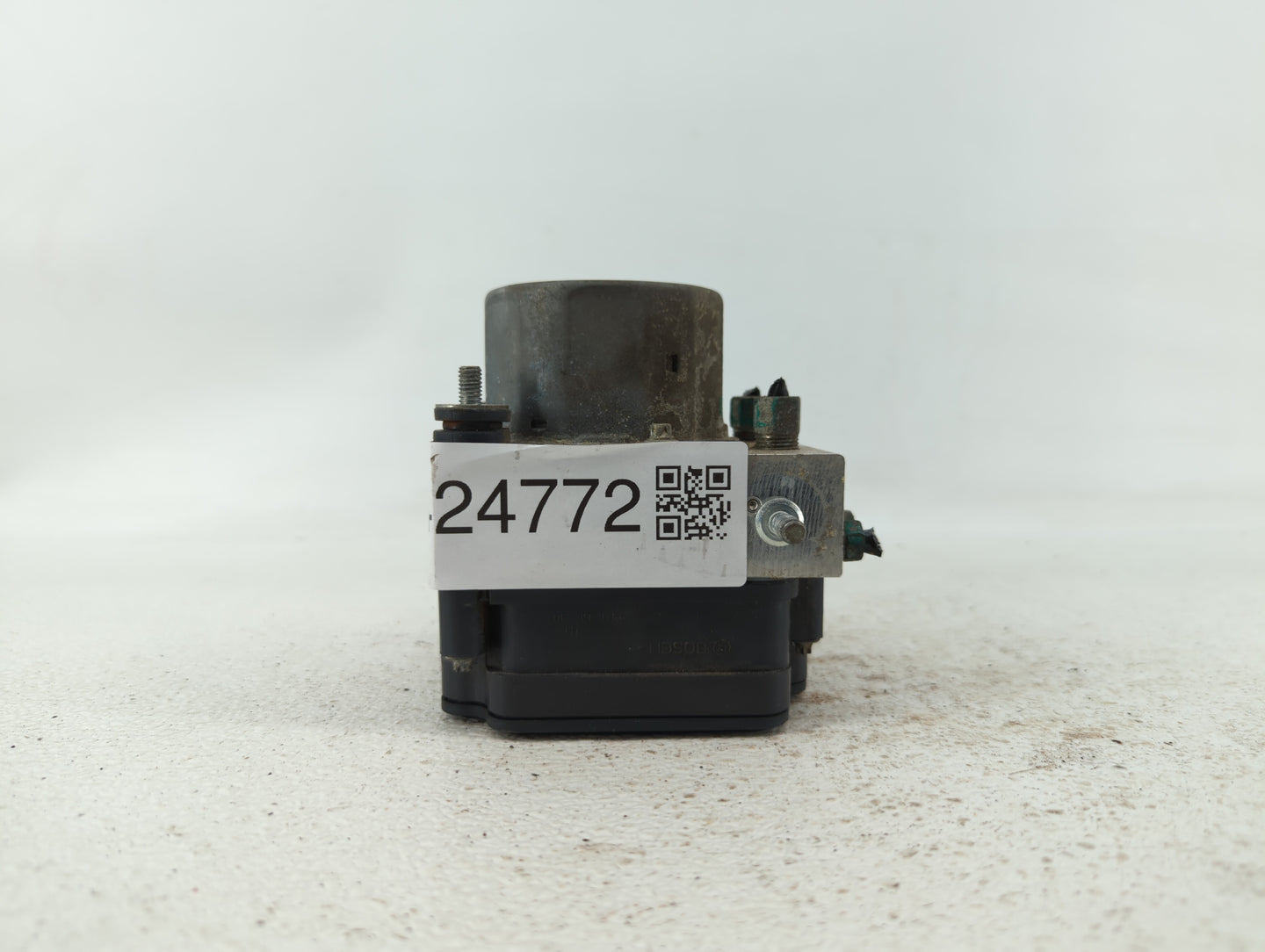 2015-2016 Nissan Rogue ABS Pump Control Module Replacement P/N:47660 5HA0A 47660 5HA1A Fits Fits 2015 2016 OEM Used Auto Par