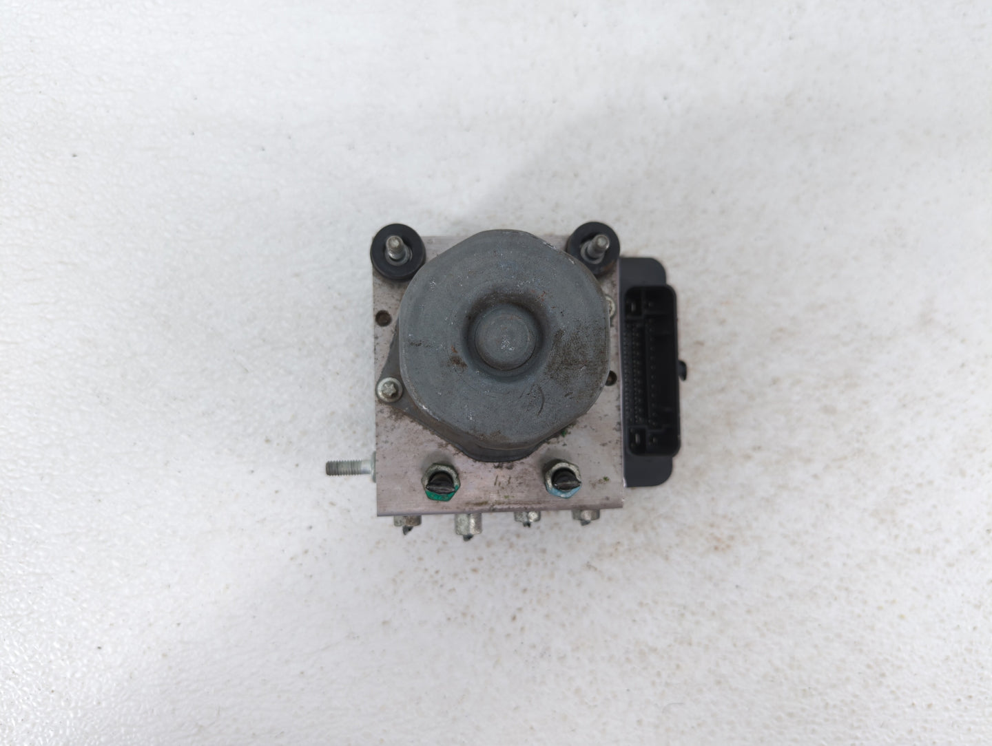 2015-2016 Nissan Rogue ABS Pump Control Module Replacement P/N:47660 5HA1A 2265106452, 47660-5HA0A Fits Fits 2015 2016 OEM U