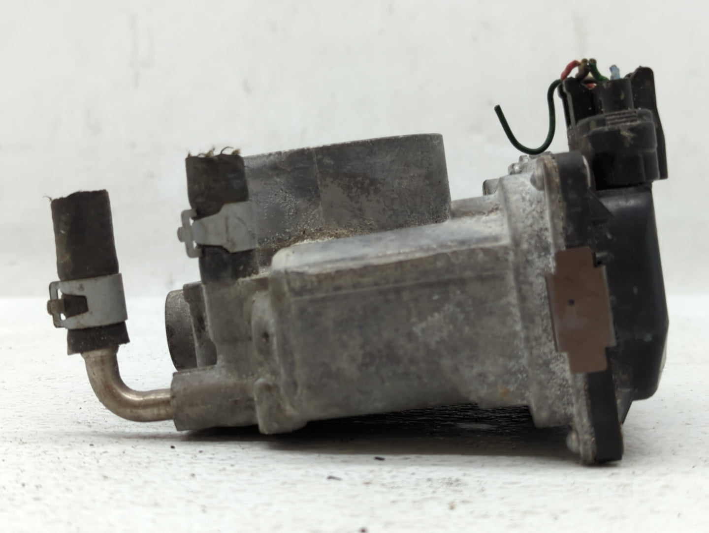 2014-2020 Nissan Rogue Throttle Body P/N:3TA60-01 B 3TA60-01 C, 3TA60-01 A Fits Fits 2013 2014 2015 2016 2017 2018 2019 2020