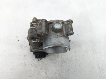 2014-2020 Nissan Rogue Throttle Body P/N:3TA60-01 B 3TA60-01 C, 3TA60-01 A Fits Fits 2013 2014 2015 2016 2017 2018 2019 2020 OEM Used Auto Parts