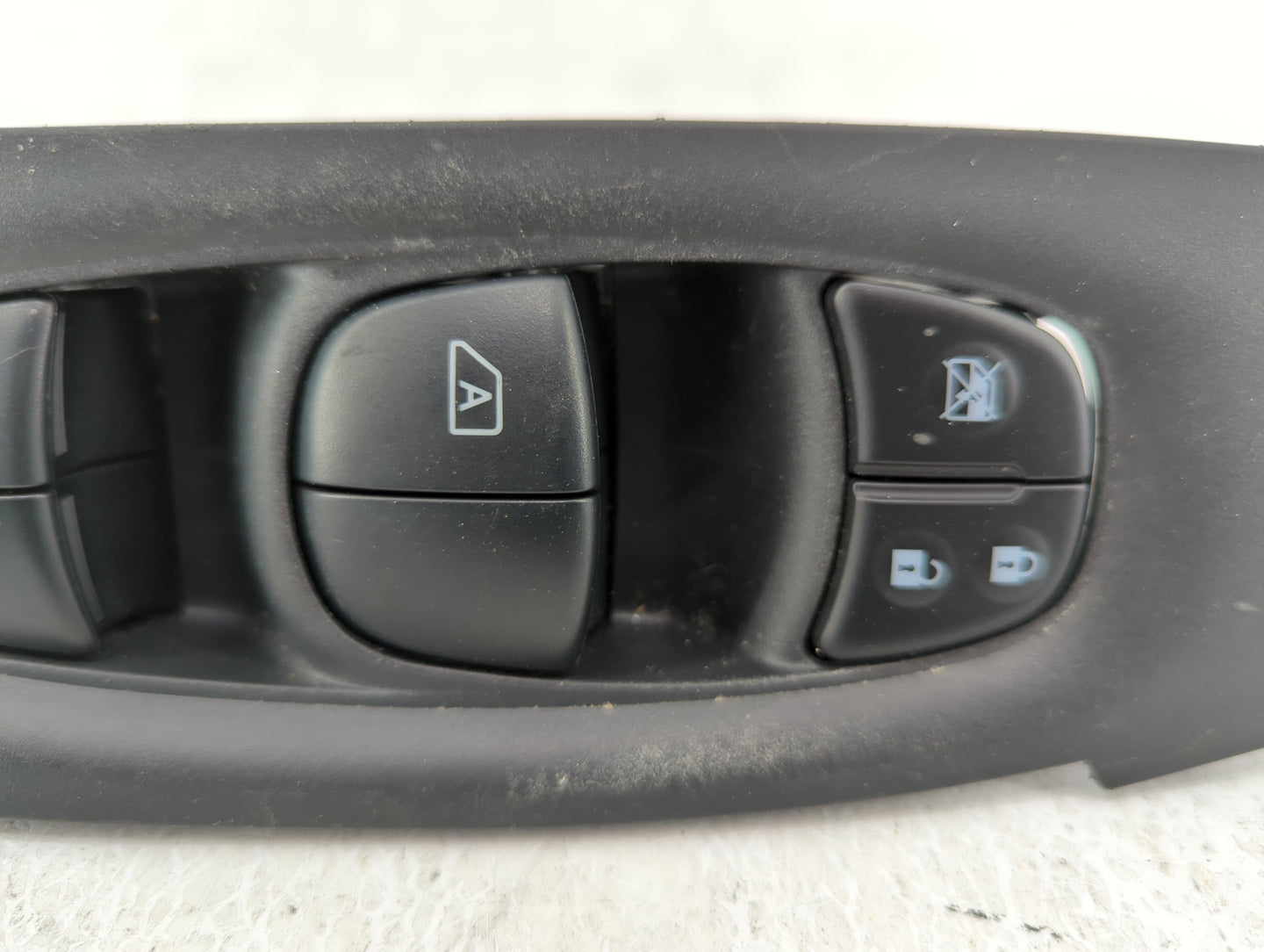 2014-2020 Nissan Rogue Master Power Window Switch Replacement Driver Side Left P/N:25401 4BA5A 25401 3KA2A Fits OEM Used Aut