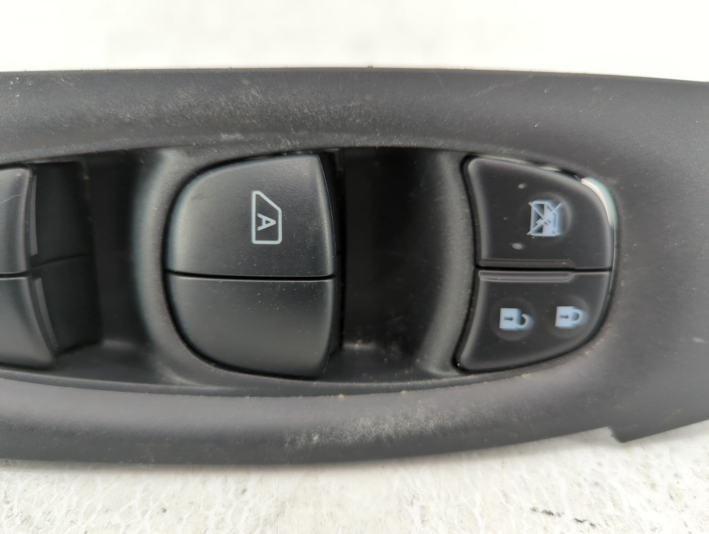2014-2020 Nissan Rogue Master Power Window Switch Replacement Driver Side Left P/N:25401 4BA5A 25401 3KA2A Fits OEM Used Aut
