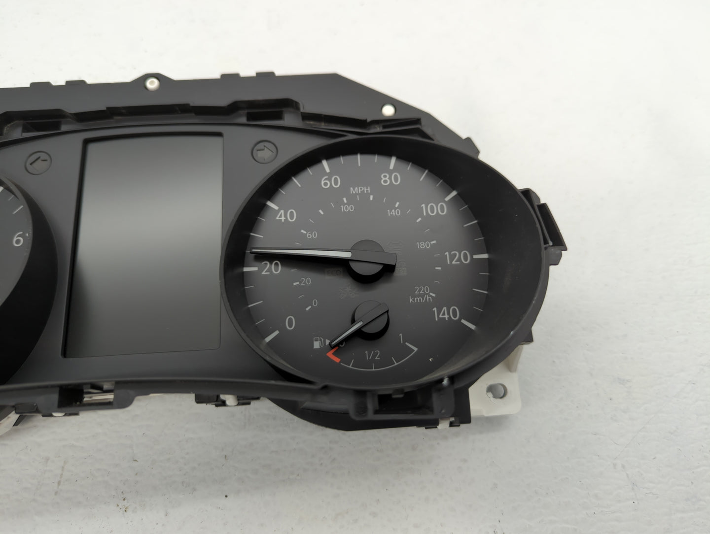 2016 Nissan Rogue Instrument Cluster Speedometer Gauges P/N:248106FL0A 248106FJ8A, 248106FJ0A Fits OEM Used Auto Parts - Oem