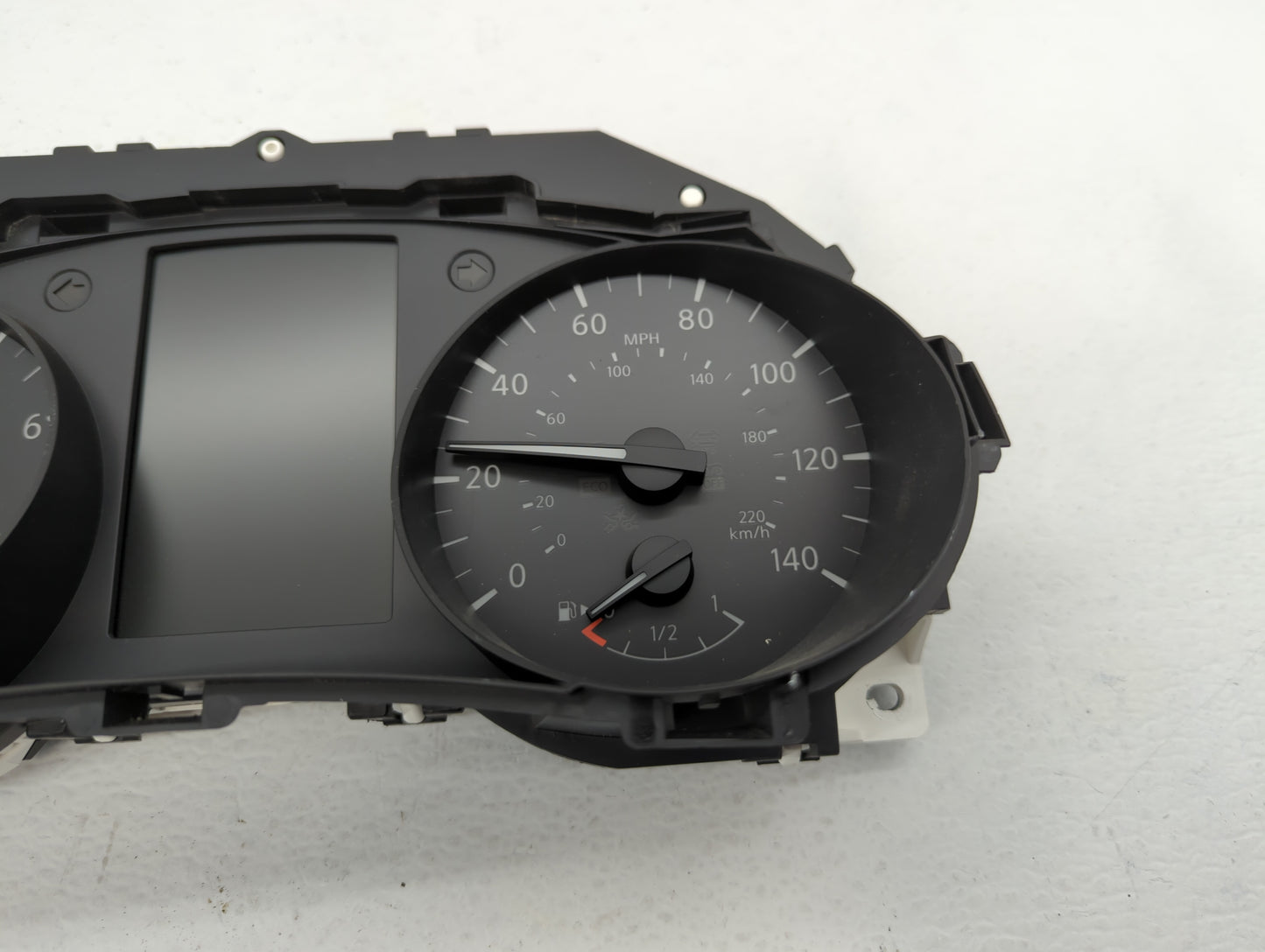 2016 Nissan Rogue Instrument Cluster Speedometer Gauges P/N:248106FL0A 248106FJ8A, 248106FJ0A Fits OEM Used Auto Parts - Oem