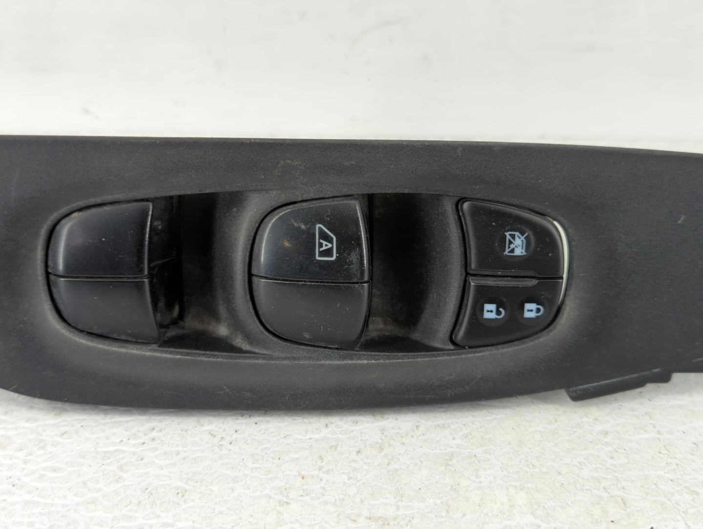2014-2020 Nissan Rogue Master Power Window Switch Replacement Driver Side Left P/N:80961 6FKOA Fits OEM Used Auto Parts - Oe