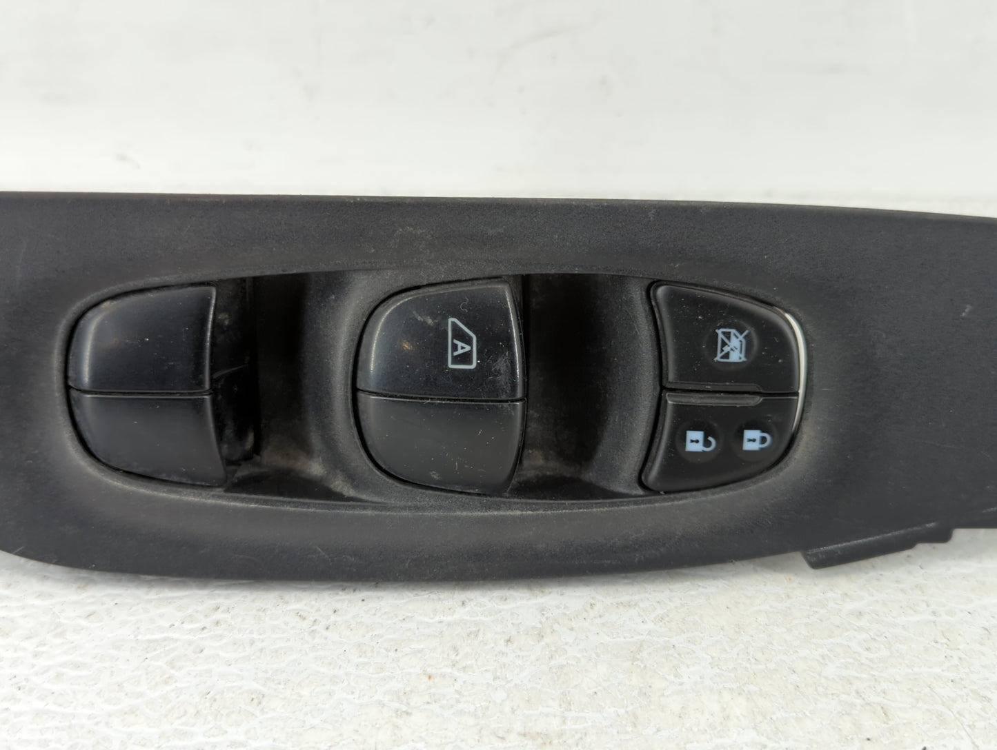 2014-2020 Nissan Rogue Master Power Window Switch Replacement Driver Side Left P/N:80961 6FKOA Fits OEM Used Auto Parts - Oe