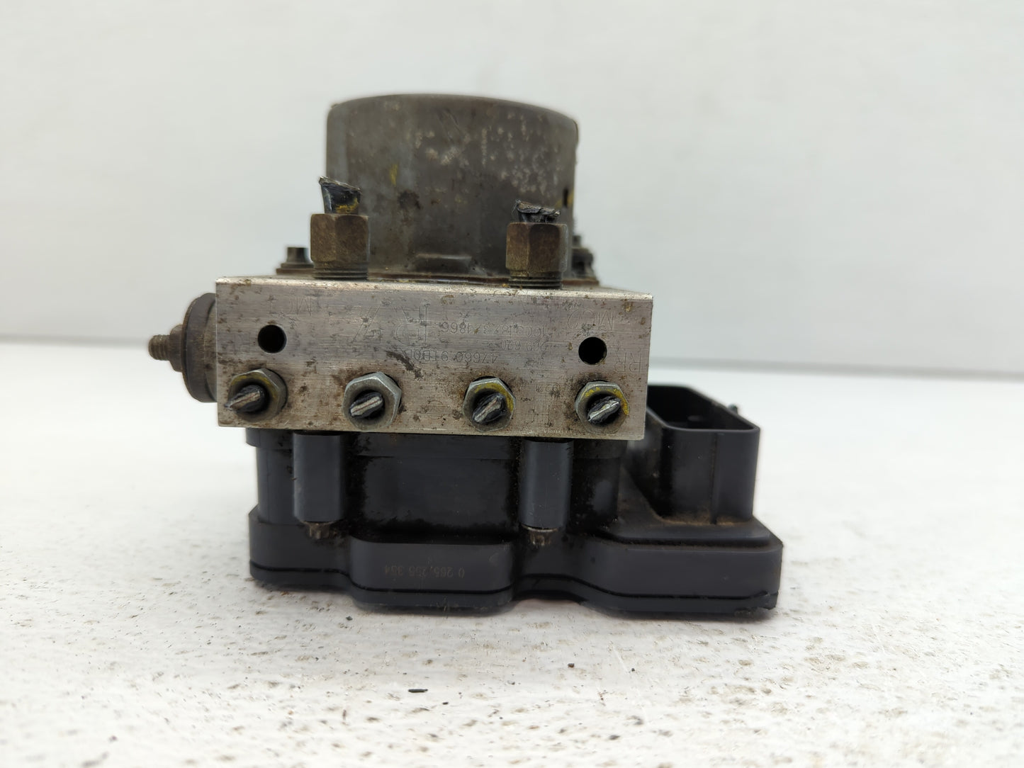 2016 Nissan Rogue ABS Pump Control Module Replacement P/N:47660 9TB0B 47060 91D0D Fits OEM Used Auto Parts - Oemusedautopart