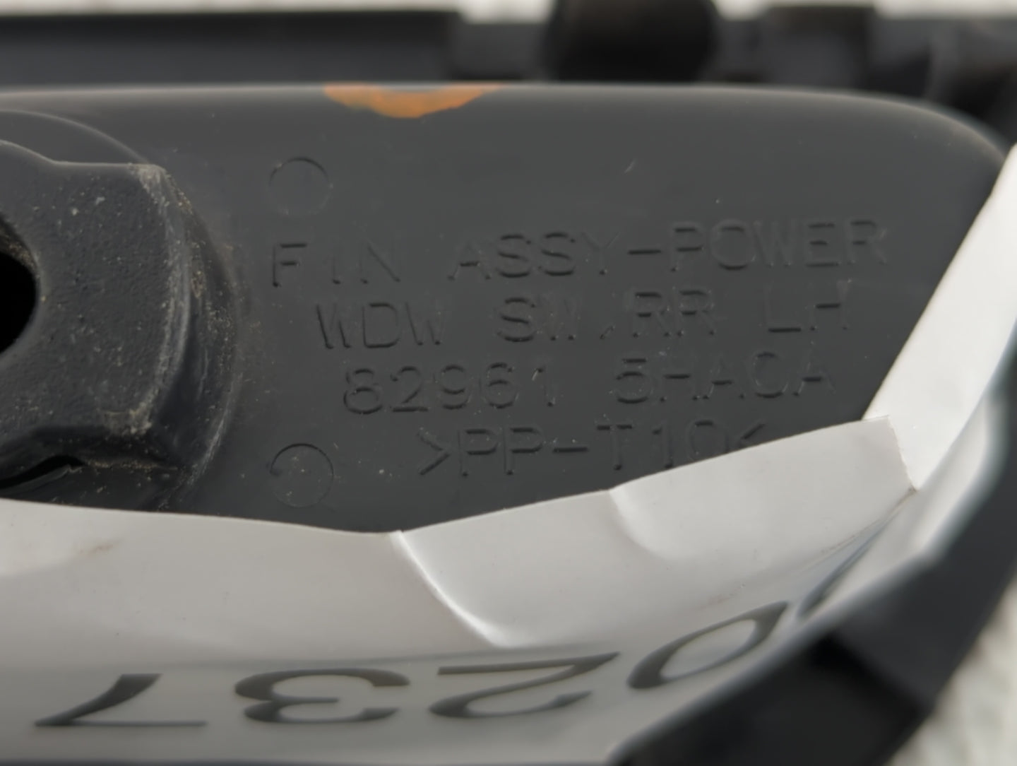 2016 Nissan Rogue Passenger Right Power Window Switch 82961 5ha0a - Oemusedautoparts1.com