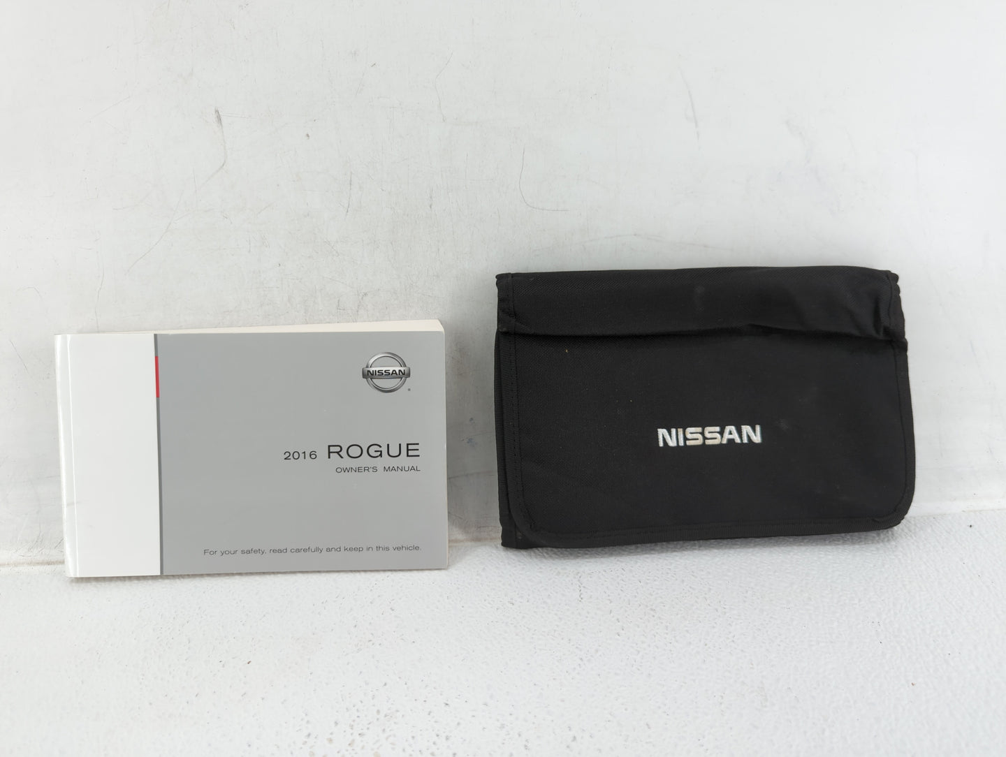 2016 Nissan Rogue Owners Manual Book Guide OEM Used Auto Parts - Oemusedautoparts1.com