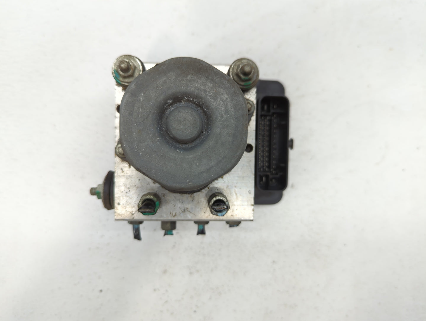 2015-2016 Nissan Rogue ABS Pump Control Module Replacement P/N:47660 5HA1A 47660 5HA0A Fits Fits 2015 2016 OEM Used Auto Par