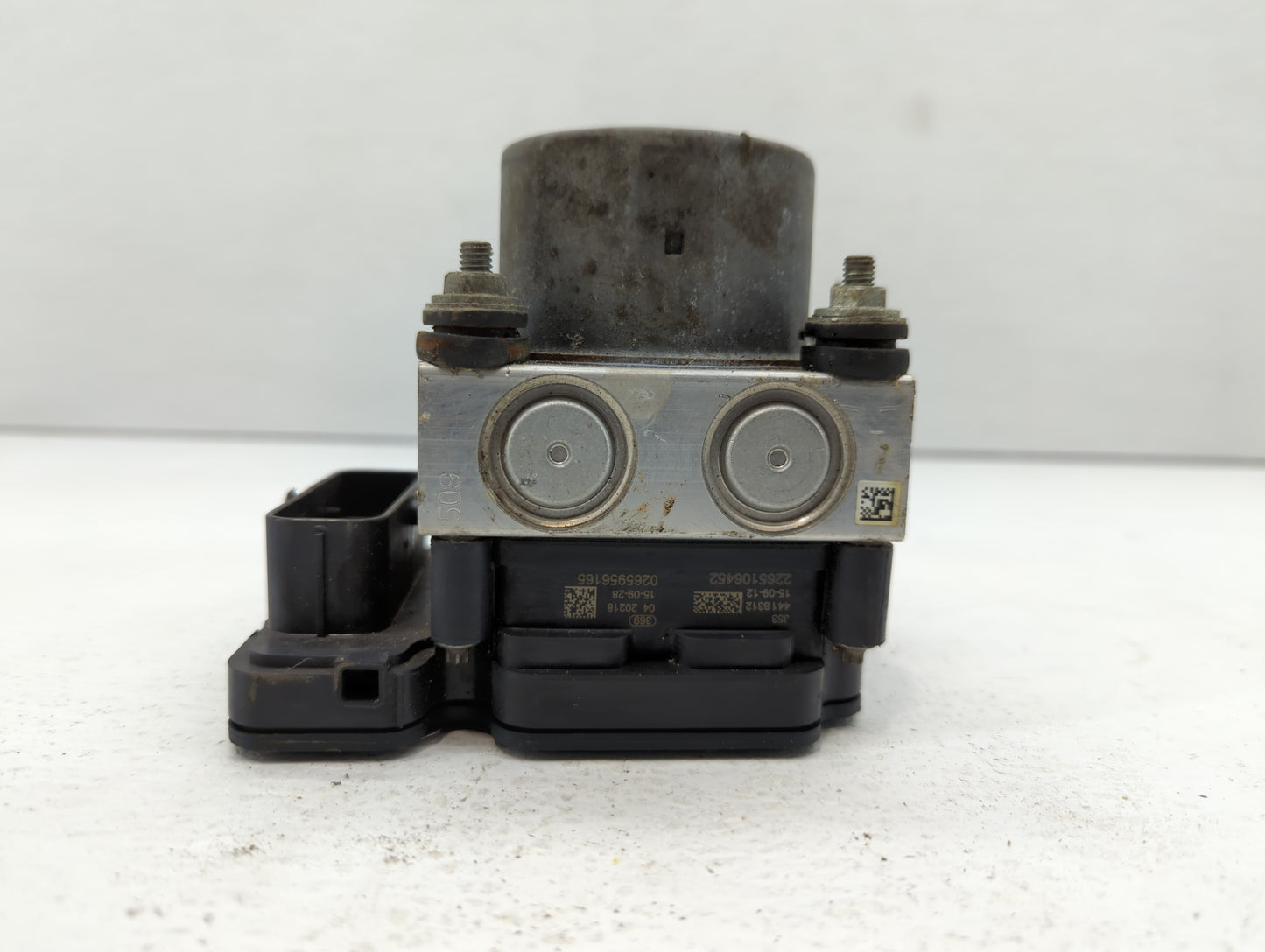 2015-2016 Nissan Rogue ABS Pump Control Module Replacement P/N:47660 5HA1A 47660 5HA0A Fits Fits 2015 2016 OEM Used Auto Par