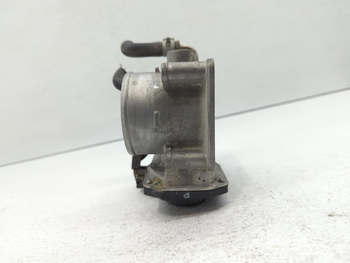 2014-2020 Nissan Rogue Throttle Body P/N:3TA60-01 A Fits Fits 2013 2014 2015 2016 2017 2018 2019 2020 OEM Used Auto Parts - 