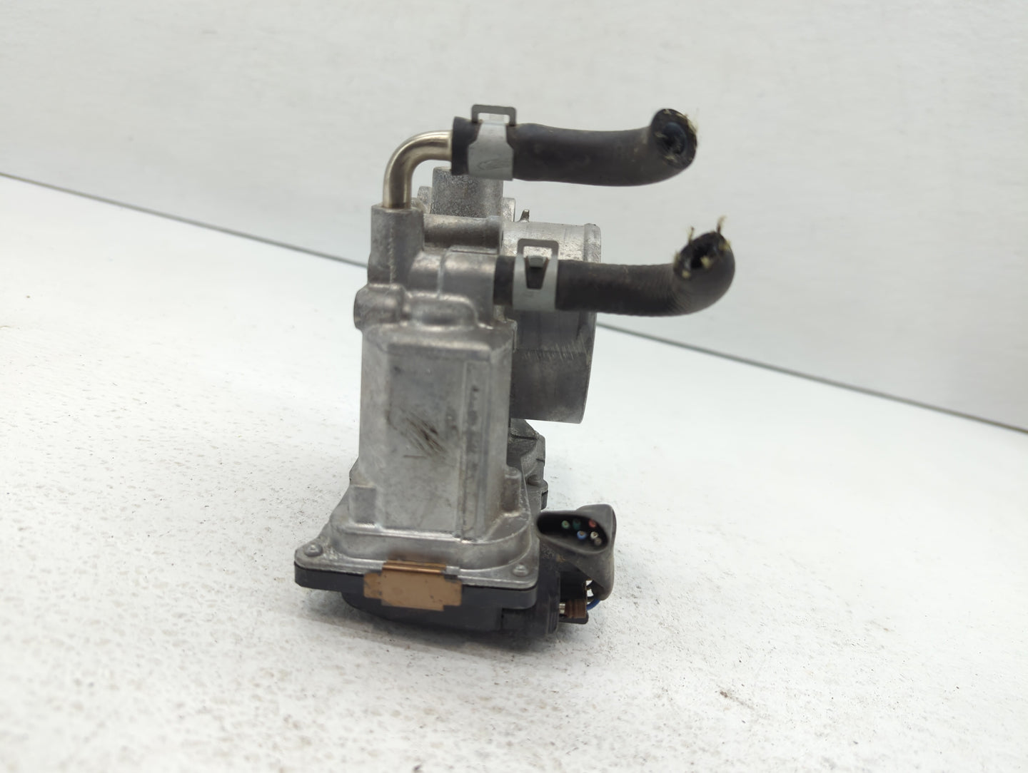 2014-2020 Nissan Rogue Throttle Body P/N:3TA60-01 A Fits Fits 2013 2014 2015 2016 2017 2018 2019 2020 OEM Used Auto Parts - 