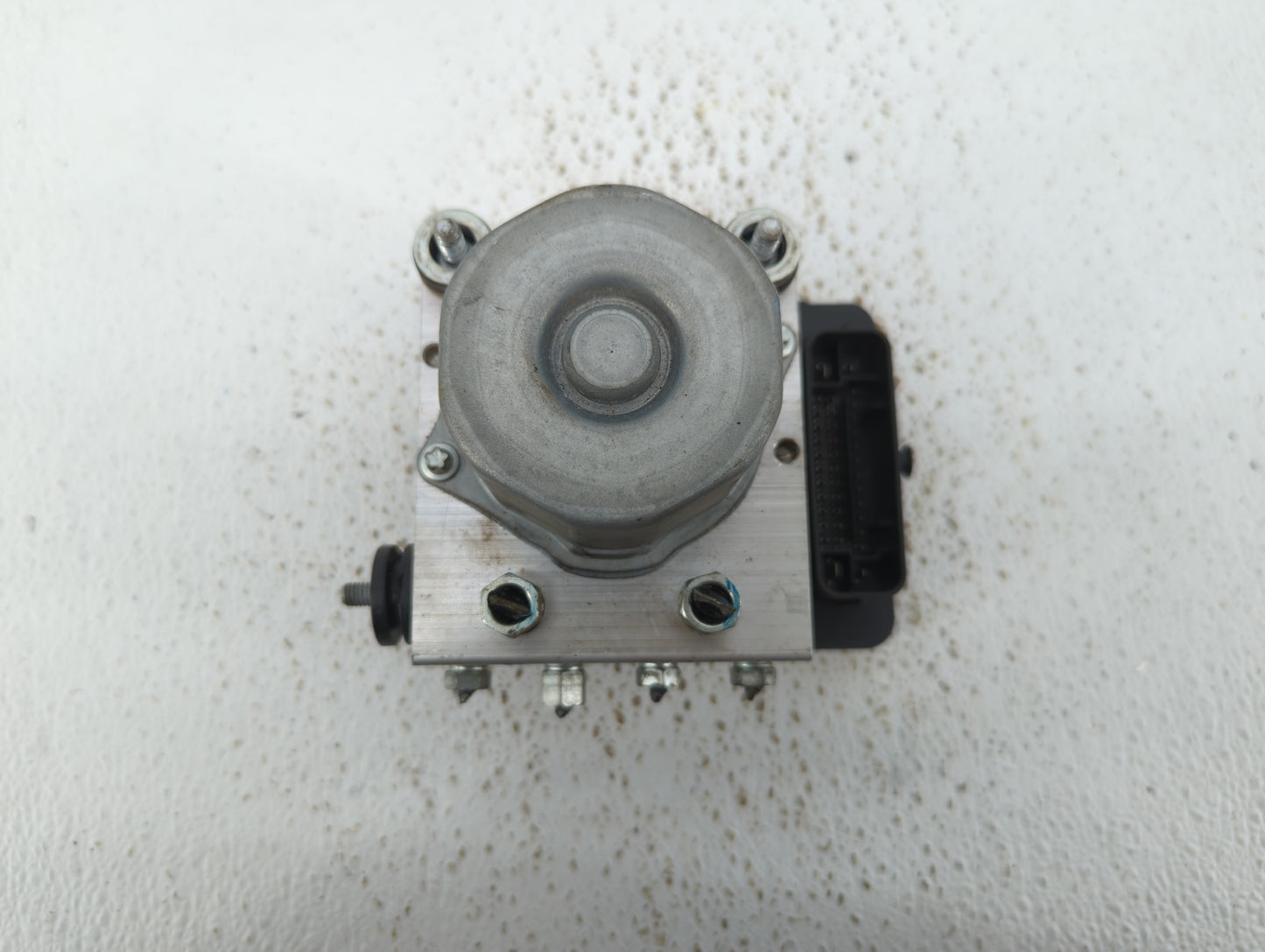 2016 Nissan Rogue ABS Pump Control Module Replacement P/N:47660 9TB0C 47660 9TB0A Fits OEM Used Auto Parts - Oemusedautopart