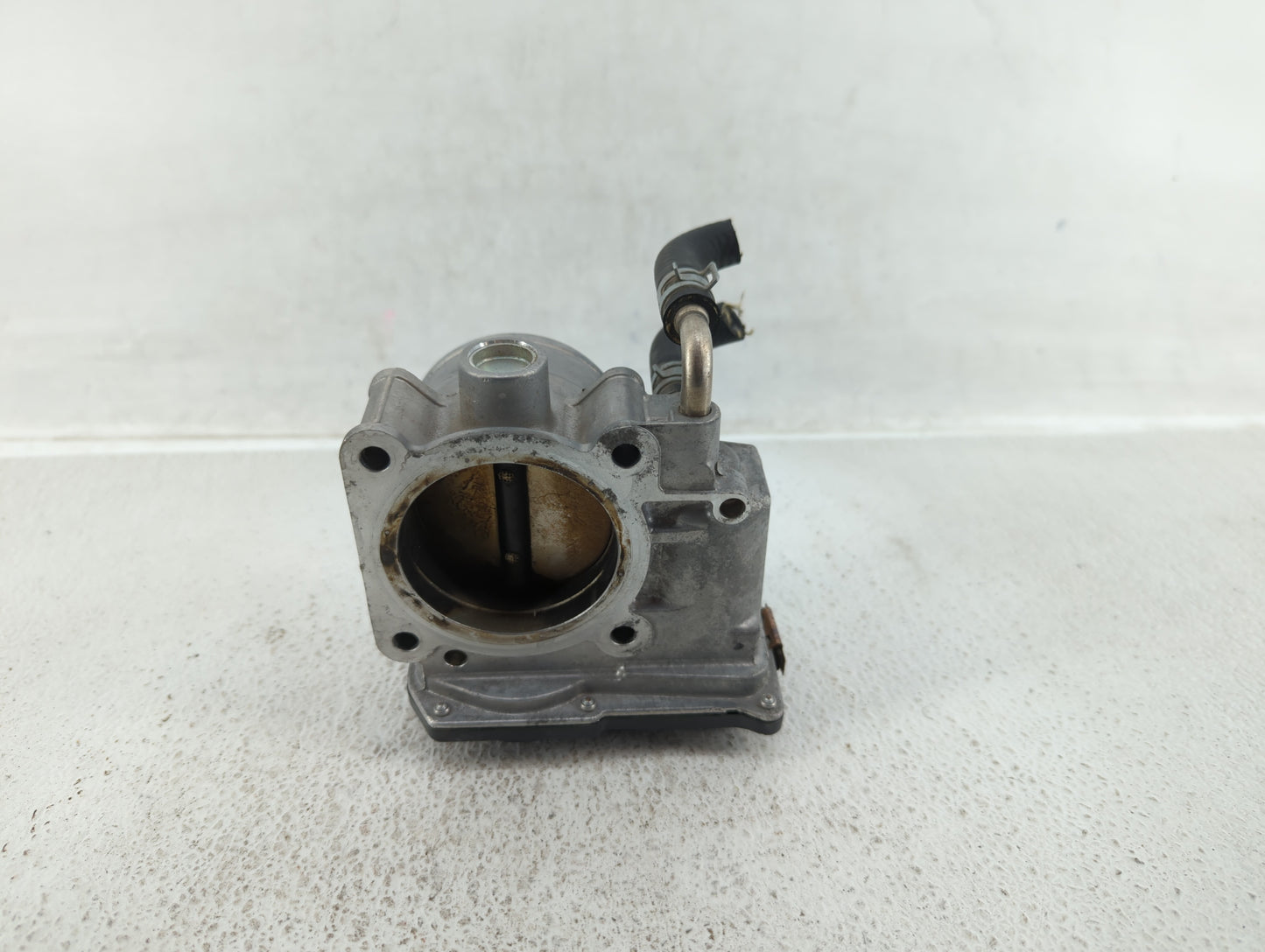 2014-2020 Nissan Rogue Throttle Body P/N:3TA60-01 A Fits Fits 2013 2014 2015 2016 2017 2018 2019 2020 OEM Used Auto Parts - 