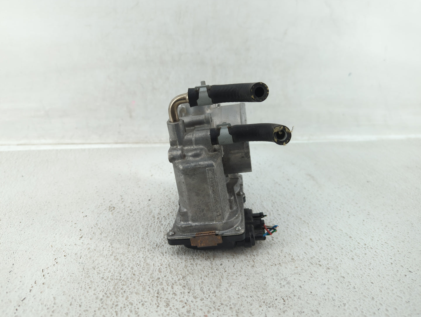 2014-2020 Nissan Rogue Throttle Body P/N:3TA60-01 A Fits Fits 2013 2014 2015 2016 2017 2018 2019 2020 OEM Used Auto Parts - 