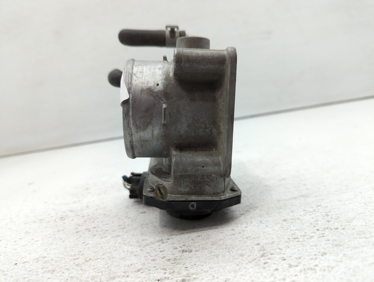 2014-2020 Nissan Rogue Throttle Body P/N:3TA60-01 A Fits Fits 2013 2014 2015 2016 2017 2018 2019 2020 OEM Used Auto Parts - 
