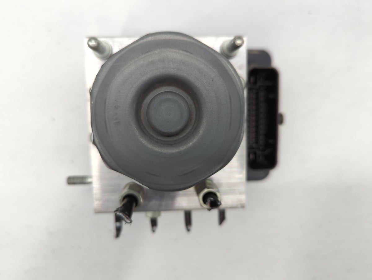 2016 Nissan Rogue Anti-Lock Brake ABS Pump Module Actuator OEM P/N:47660 6FK2A 47660 2765A Fits OEM Used Auto Parts - Oemuse