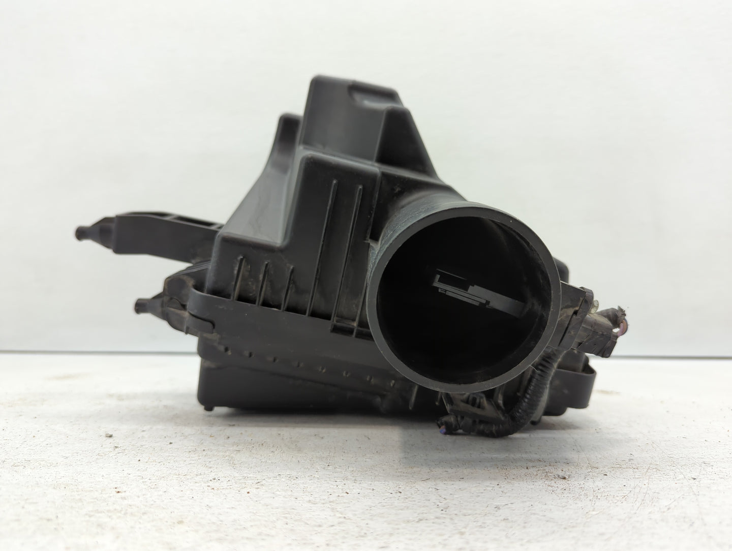 2016 Nissan Rogue Air Cleaner Intake-duct Hose Tube - Oemusedautoparts1.com