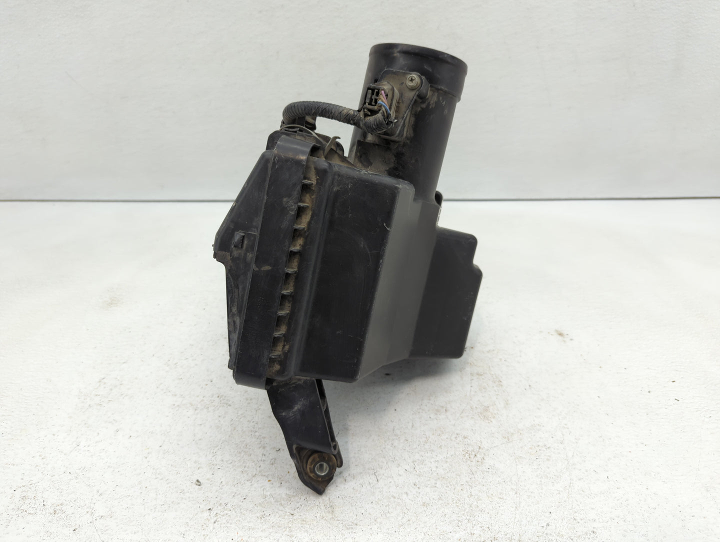 2016 Nissan Rogue Air Cleaner Intake-duct Hose Tube - Oemusedautoparts1.com