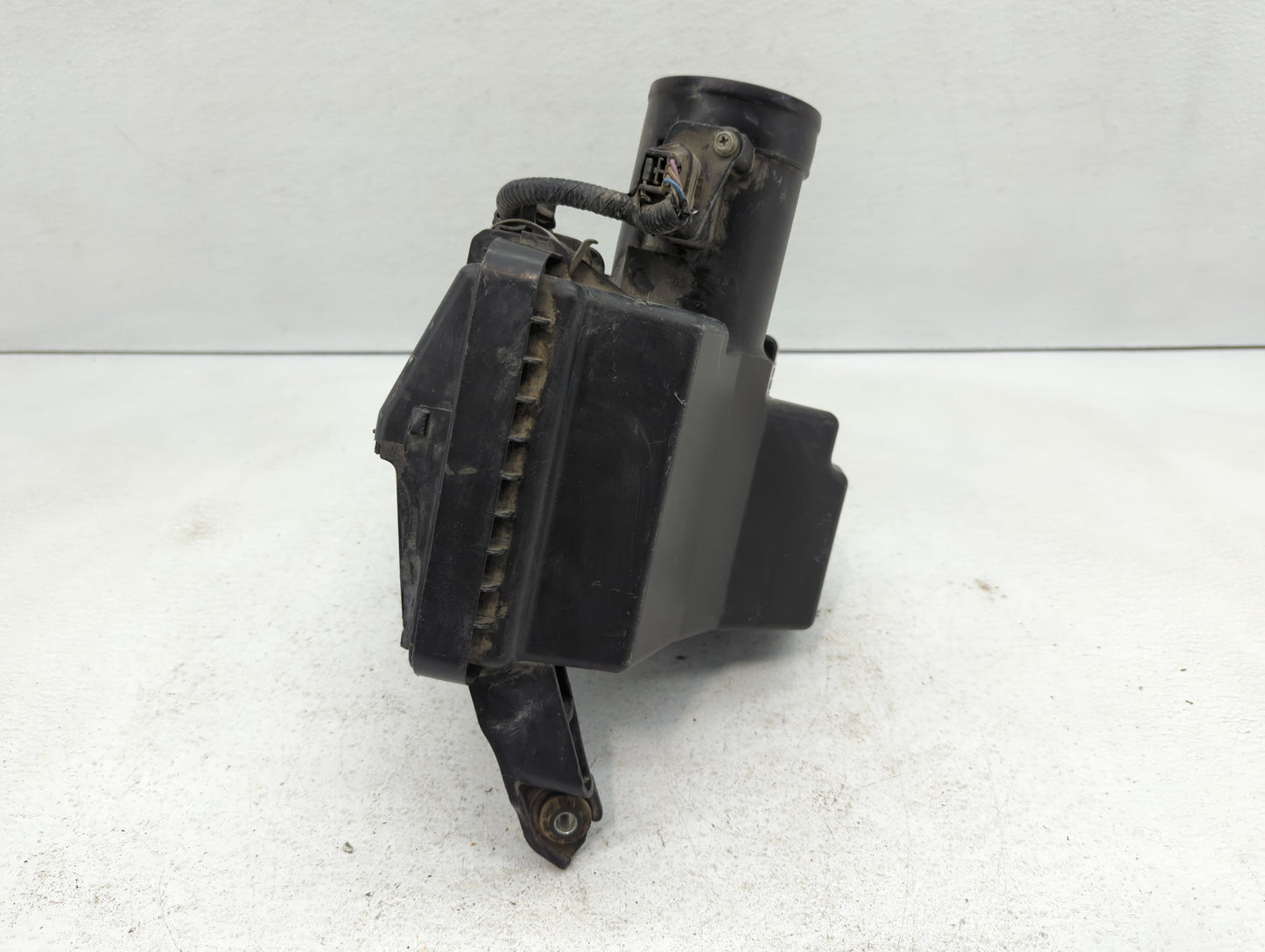2016 Nissan Rogue Air Cleaner Intake-duct Hose Tube - Oemusedautoparts1.com