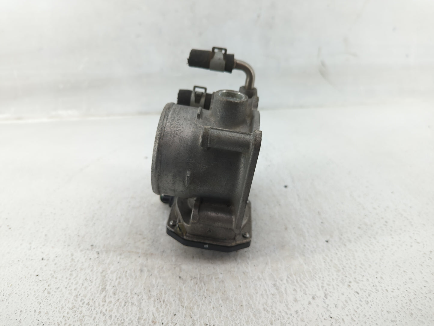 2014-2020 Nissan Rogue Throttle Body P/N:3TA60-01 A Fits Fits 2013 2014 2015 2016 2017 2018 2019 2020 OEM Used Auto Parts - 
