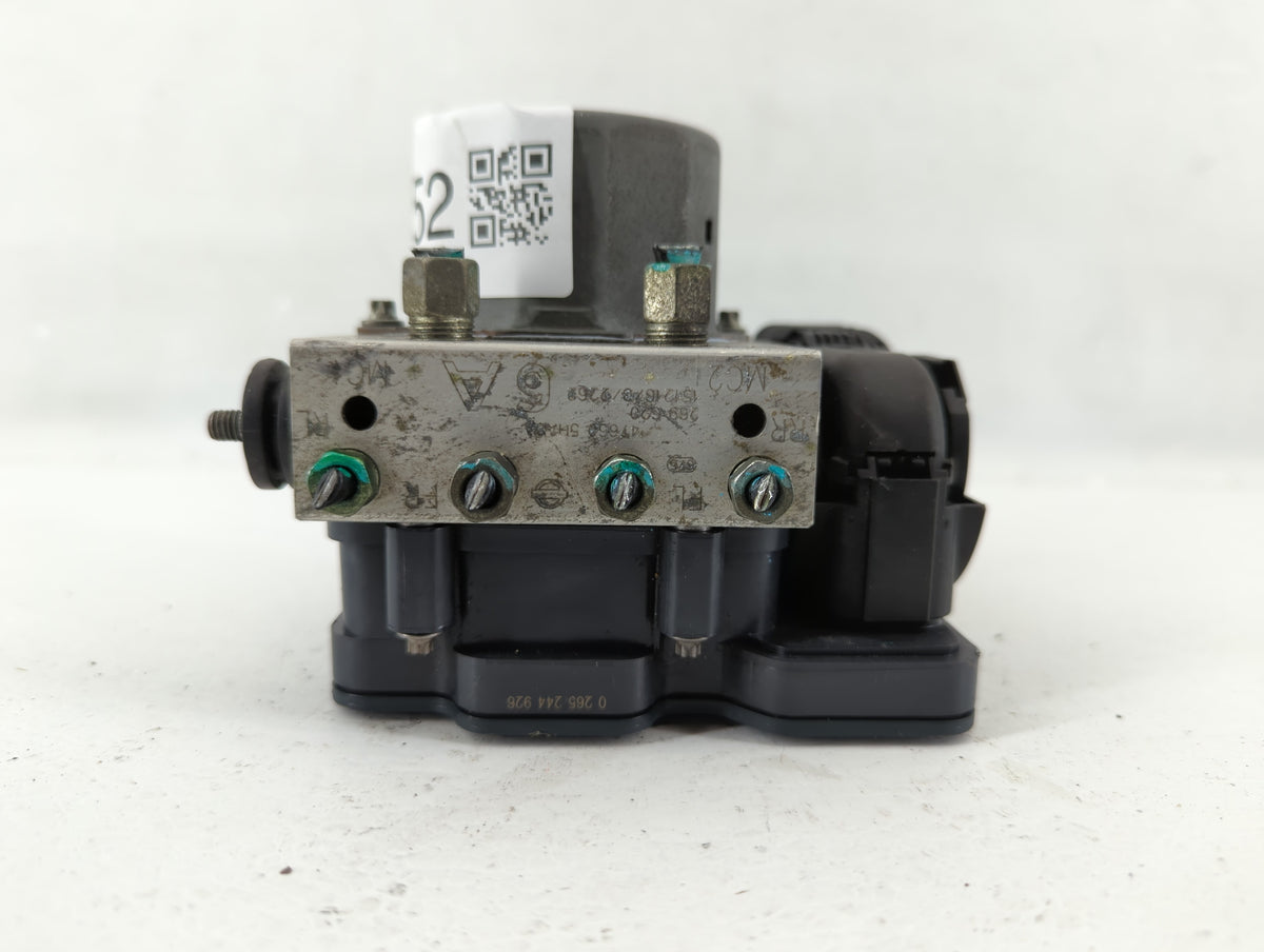 2015-2016 Nissan Rogue Anti-Lock Brake ABS Pump Module Actuator OEM P/N:47660 5HA0A Fits Fits 2015 2016 OEM Used Auto Parts 