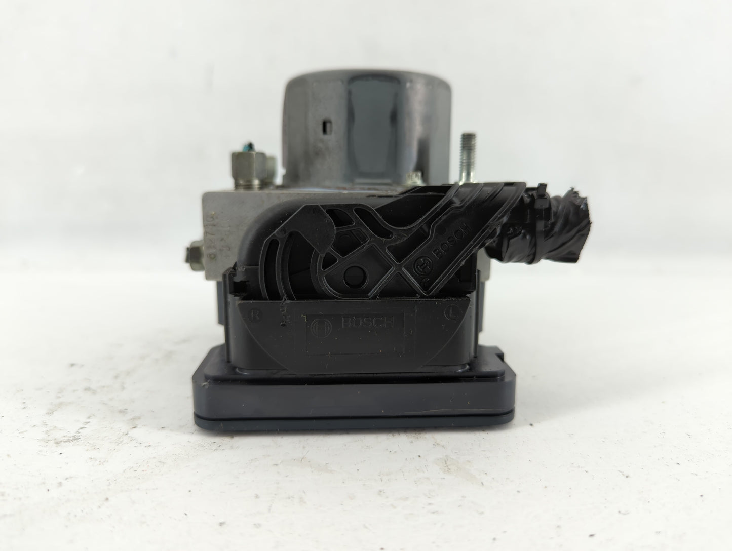 2015-2016 Nissan Rogue ABS Pump Control Module Replacement P/N:47660 5HA0A Fits Fits 2015 2016 OEM Used Auto Parts - Oemused