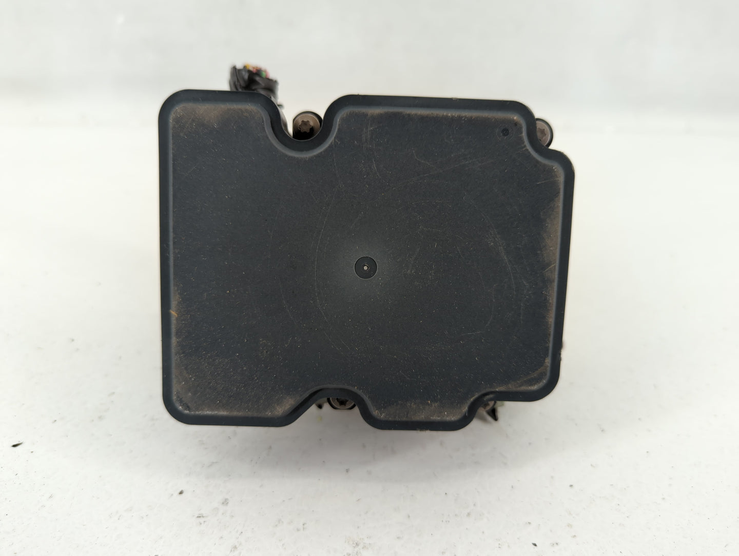 2015-2016 Nissan Rogue ABS Pump Control Module Replacement P/N:47660 5HA0A Fits Fits 2015 2016 OEM Used Auto Parts - Oemused