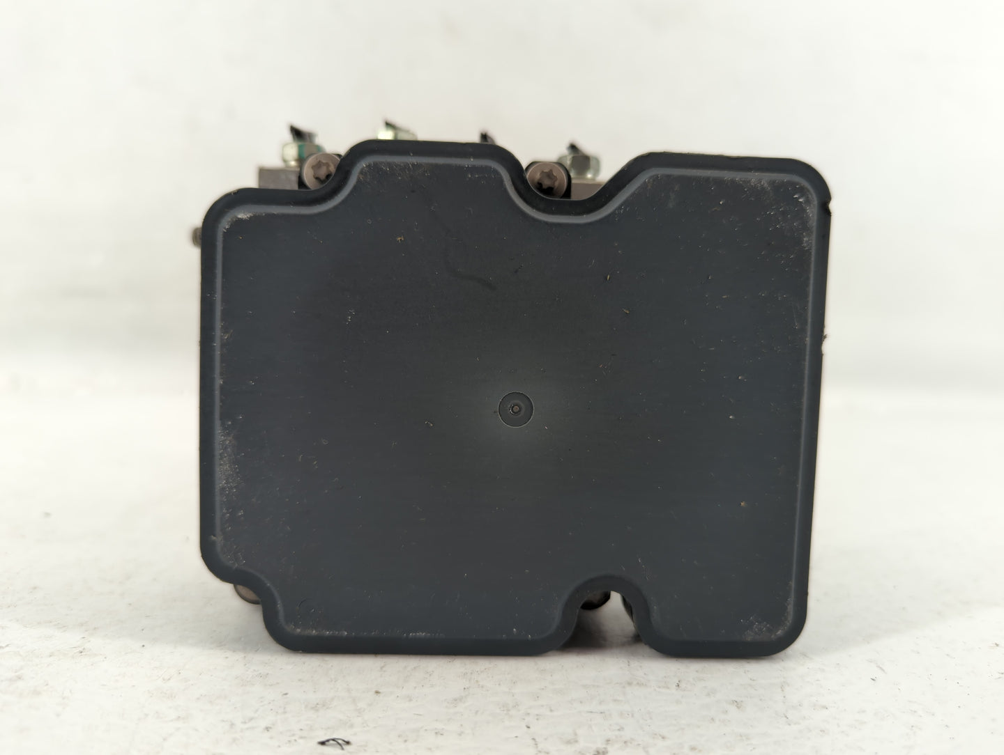 2015-2016 Nissan Rogue ABS Pump Control Module Replacement P/N:47660 5HA1A Fits Fits 2015 2016 OEM Used Auto Parts - Oemused