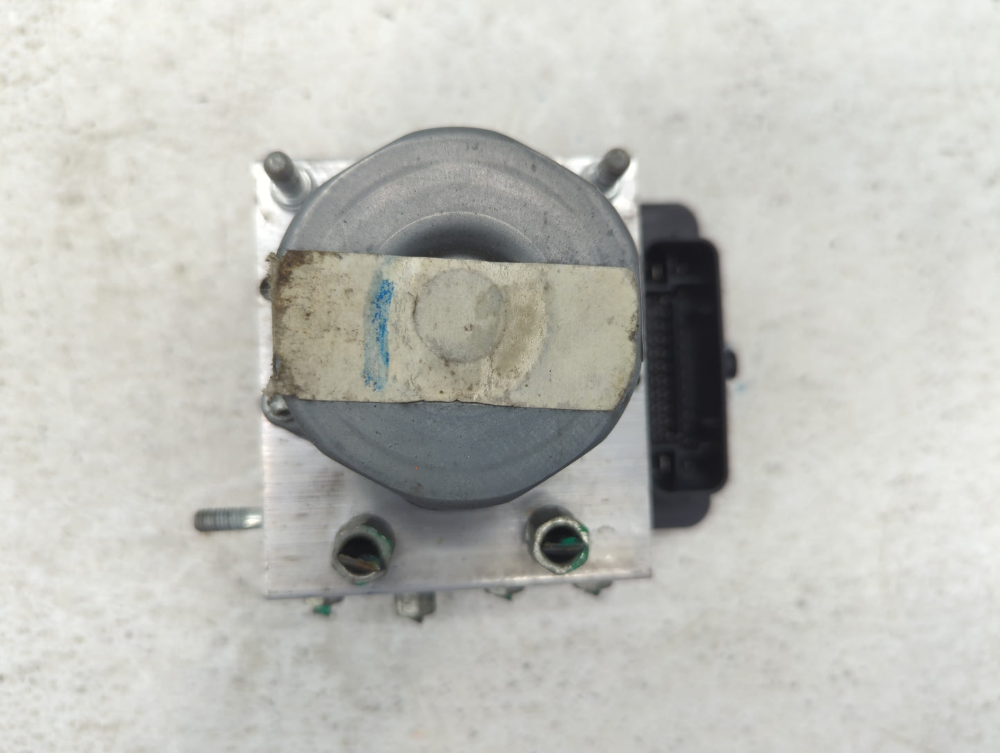 2016 Nissan Rogue ABS Pump Control Module Replacement P/N:47660 9HB0A Fits OEM Used Auto Parts - Oemusedautoparts1.com
