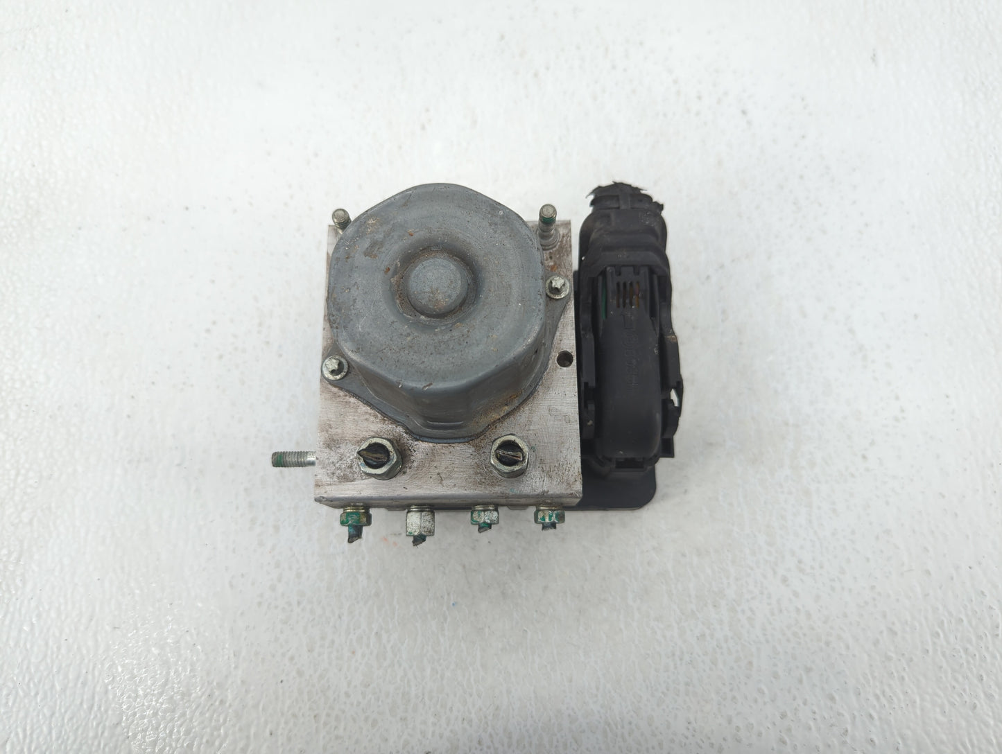 2015-2016 Nissan Rogue ABS Pump Control Module Replacement P/N:47660 5HA0A Fits Fits 2015 2016 OEM Used Auto Parts - Oemused