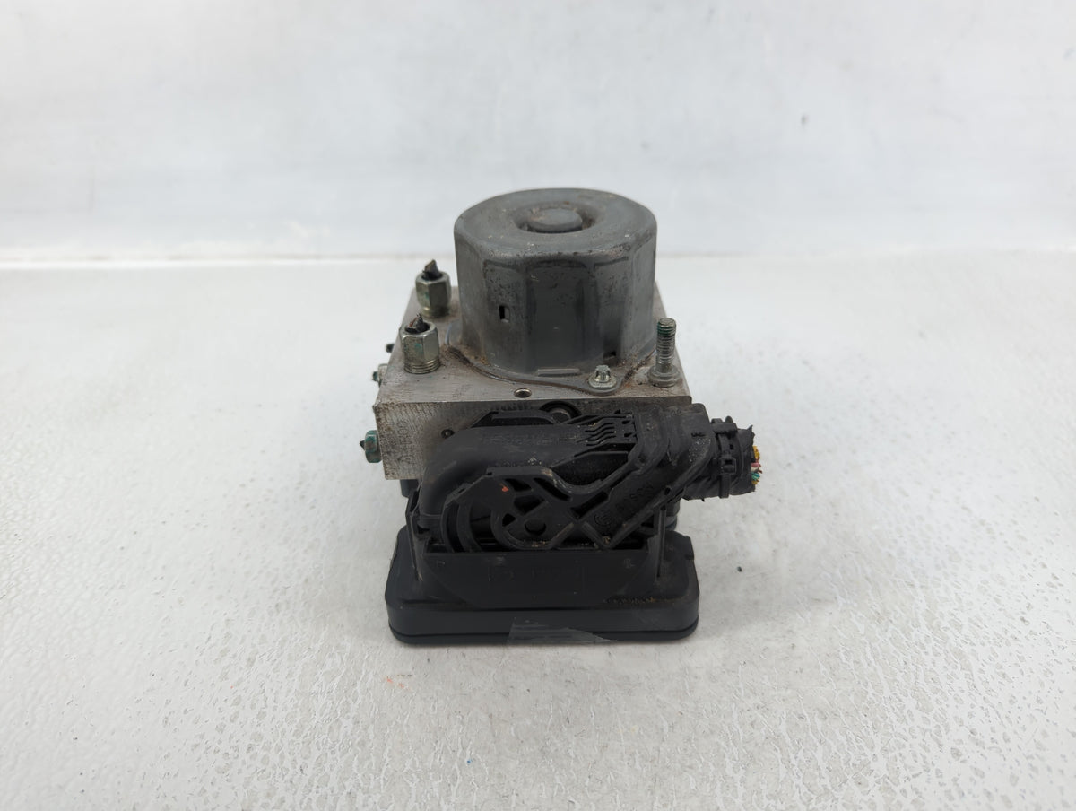 2015-2016 Nissan Rogue Anti-Lock Brake ABS Pump Module Actuator OEM P/N:47660 5HA0A Fits Fits 2015 2016 OEM Used Auto Parts 