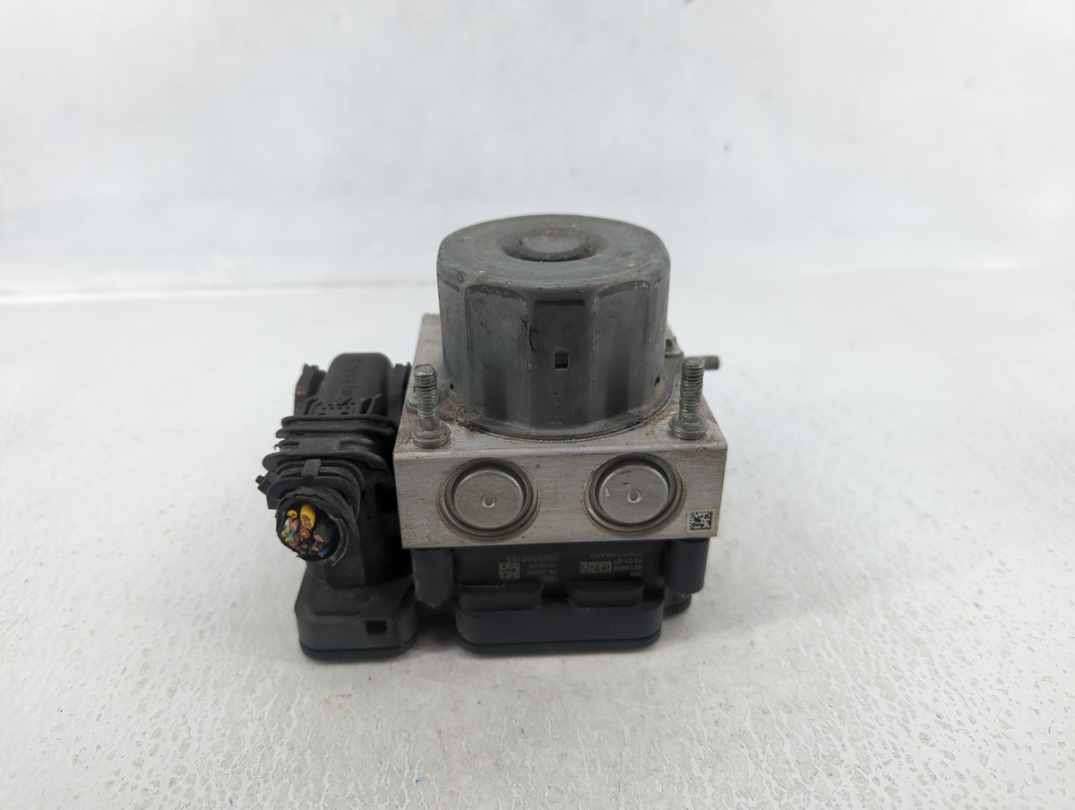 2015-2016 Nissan Rogue Anti-Lock Brake ABS Pump Module Actuator OEM P/N:47660 5HA0A Fits Fits 2015 2016 OEM Used Auto Parts 