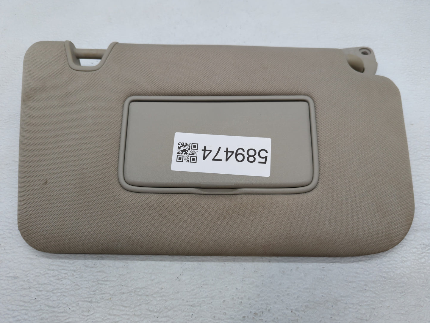 2014-2017 Nissan Rogue Sun Visor Shade Replacement Passenger Right Mirror Fits Fits 2014 2015 2016 2017 OEM Used Auto Parts 