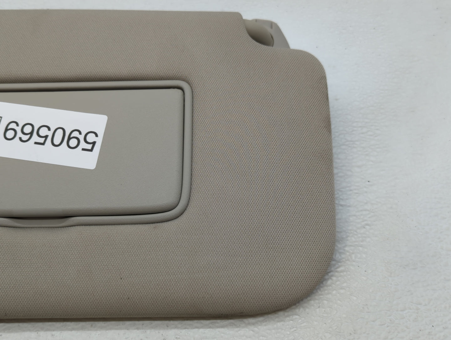 2014-2017 Nissan Rogue Sun Visor Shade Replacement Passenger Right Mirror Fits Fits 2014 2015 2016 2017 OEM Used Auto Parts 