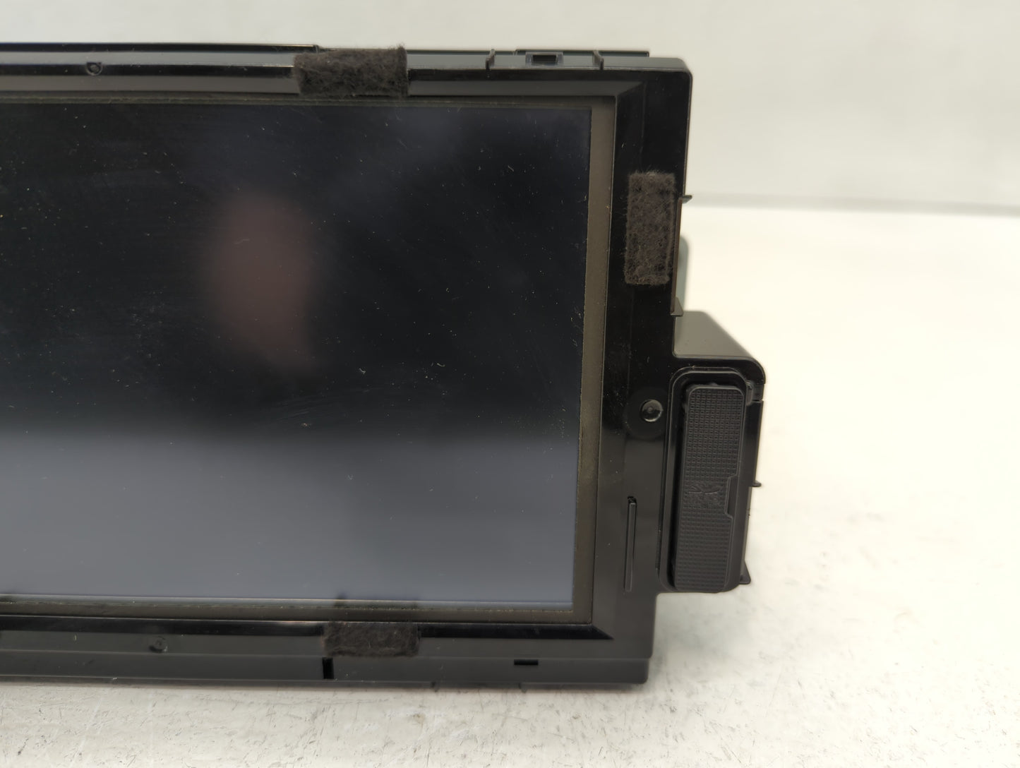 2015-2016 Nissan Rogue Radio AM FM Cd Player Receiver Replacement P/N:96560-D5400WK Fits Fits 2015 2016 OEM Used Auto Parts 